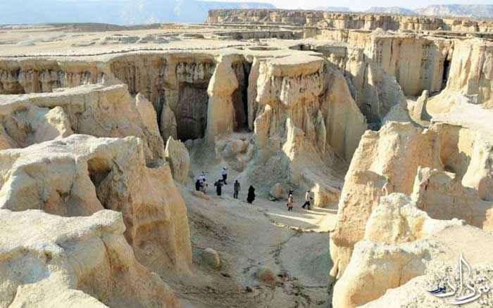 دره ستارگان قشم کجاست دره ستارگان قشم کجاست